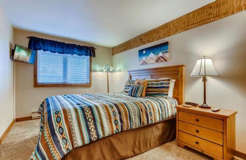 Woodmoor House | Gold Point #5-C - Great Views - Hot Tub Access