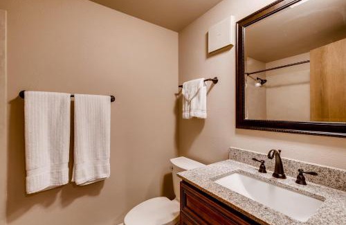 Woodmoor House | Gold Point #5-C - Great Views - Hot Tub Access