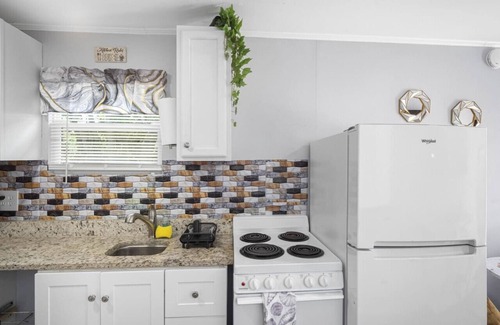 Durant Apartment | Gold Star Escape – Cozy & Quiet Little Retreat