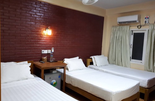 Nyaung-U House | Gold Star Guest House