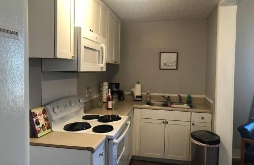 Wadley Apartment | Gold Suite in Wadley