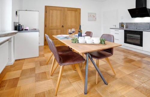 Sausenheim Apartment | Goldberg