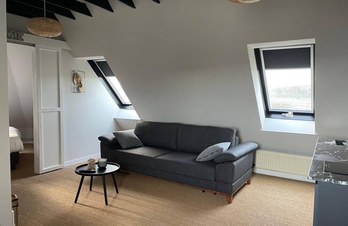Brequerecque Apartment | Golden 014