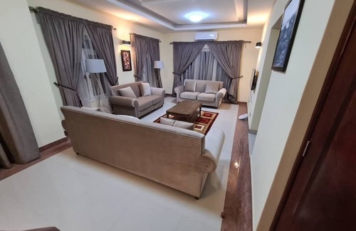 Jimeta Bed & Breakfast | Golden Alpine Hotel & Resort