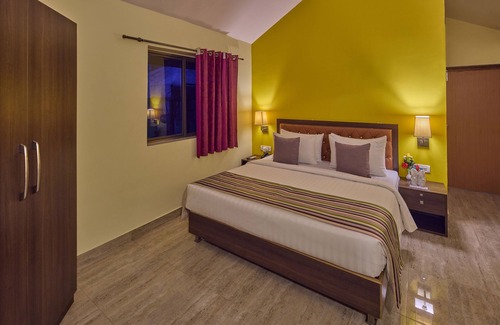 Venkatapura Hotel | Golden Amoon Resort