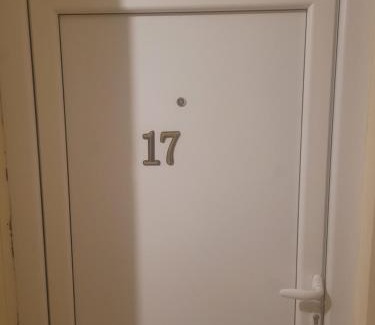 Valjevo Apartment | Golden Apartment