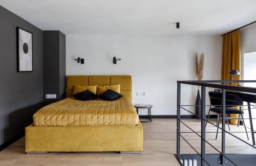Stare Miasto Apartment | Golden Apartments Wroclaw - Stylish Loft Apartment - Great Location &Jana Pawła33