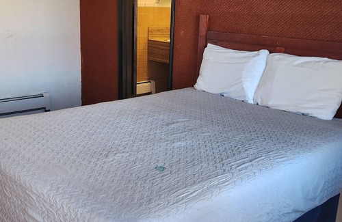 Lamar Hotel | Golden Arrow Motel