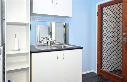 Golden Beach Apartment | Golden Beach 1B/R Hideaway