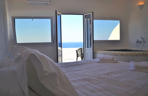 Anafi Hotel | Golden Beach Resort Anafi