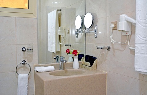 Al Ulaya Hotel | Golden Bujari Hotel Al Dhahran