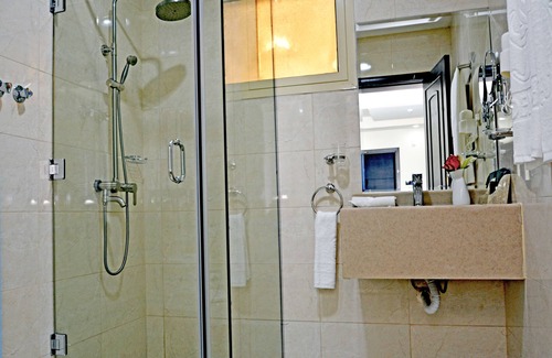 Al Ulaya Hotel | Golden Bujari Hotel Al Dhahran