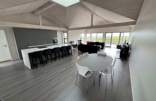 Blaskogabyggd House | Golden Circle Cabin – Charming Three Bedroom House
