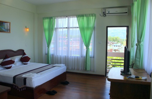 Nyaungshwe Hotel | Golden Dream Hotel