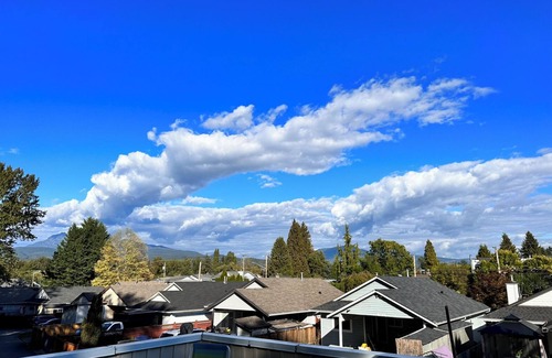 Maple Ridge House | Golden Ears Mountain View on Green Belt, Alouette River in Proximity