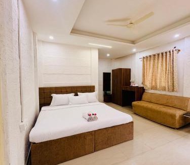 Anekal Hotel | Golden Farms Resort