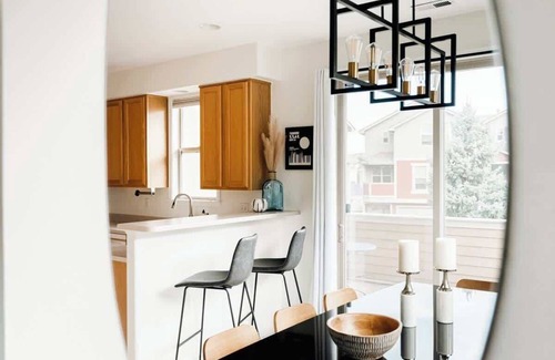 Pleasant View House | Golden Foothills + Hot Tub + Hiking & Biking!