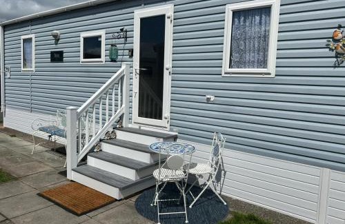 Towyn House | golden gate holiday centre,towyn ,abergele