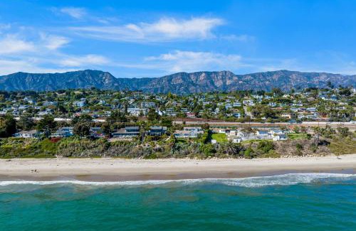 Santa Barbara House | Golden Getaway