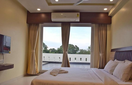 Malda Hotel | GOLDEN GLEAM RESORTS