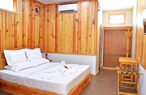 Hsipaw Hotel | Golden Guest Hotel