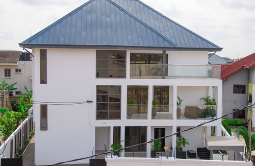 Madina Apartment | Golden Hayat Suites