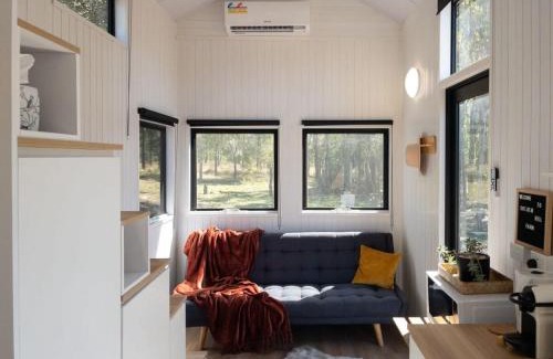 Rosedale House | Golden Hill Farmstay by Tiny Away