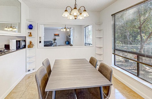 Northwest Hills House | Golden Hour Escape