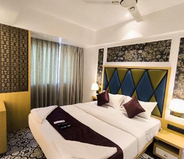Rabale Hotel | Golden Oasis Suites