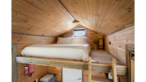 Ross Creek House | Golden Plains by Tiny Away