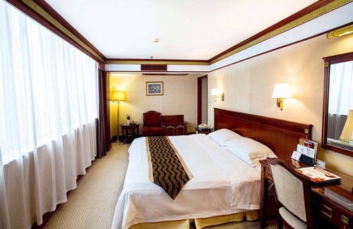 Jiangbei District Hotel | Golden Port Hotel
