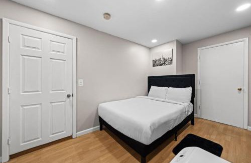 Constable Hook Apartment | Golden Retreat 20 Min to NYC