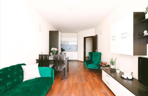 Golden Sands Apartment | Golden Sands - Two Bedroom apartment on the beach