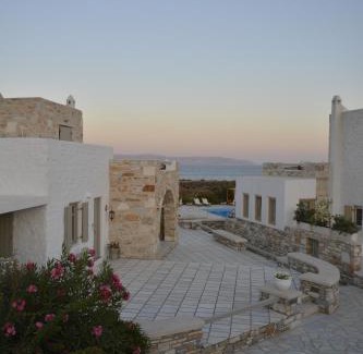 Chrissi Akti Villa | Golden Sea Villas