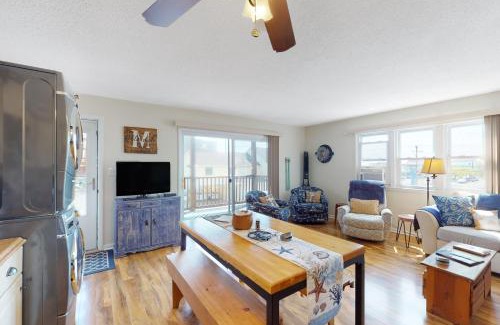 Midtown Ocean City Apartment | Golden Shore 3