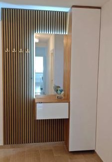 Cazin Apartment | Golden Sky