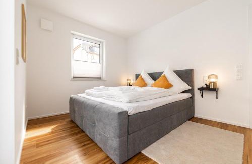 Rittersdorf Apartment | Golden Timber Suite