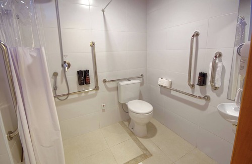 Franca Hotel | Golden Tower Express Franca by Fênix Hotéis