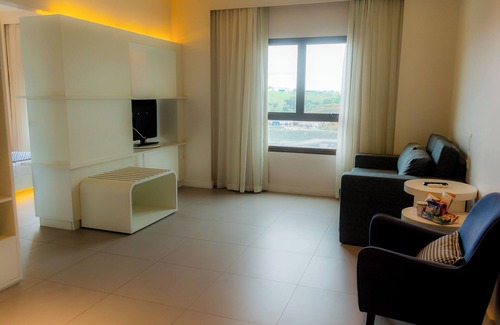 Pouso Alegre Hotel | Golden Tower Shopping by Fênix Hotéis