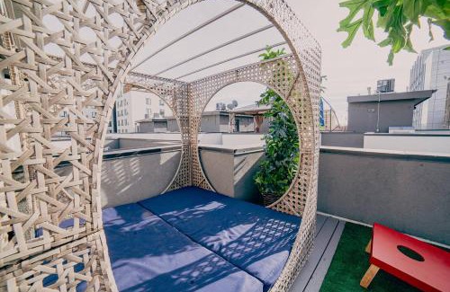 Civic Center House | Golden Triangle Townhome At Downtown Denver