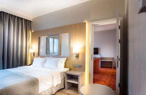 Littoral Department Hotel | Golden Tulip Le Diplomate