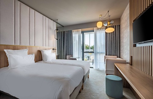 Limonest Hotel | Golden Tulip Lyon Ouest Techlid - Hotel and Spa