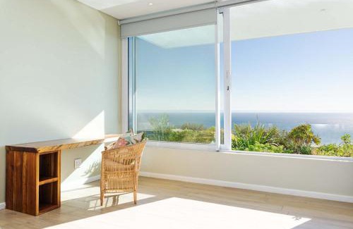 Camps Bay Villa | Golden View Villa