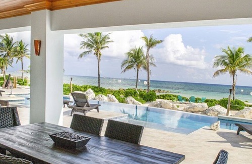 Bahamas Terrace House | GoldenEye- Beach Villa With Dock