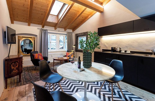 Old Town House | Goldenstern Townhouse