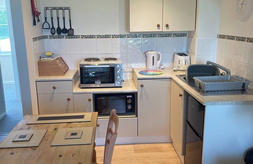 Woolfardisworthy Apartment | Goldfinch Apartment - UK49296