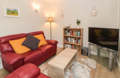 Haydon Bridge House | Goldfinch