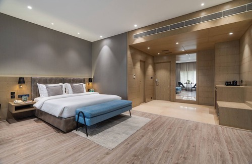 Devanahalli Hotel | Goldfinch Retreat Bangalore