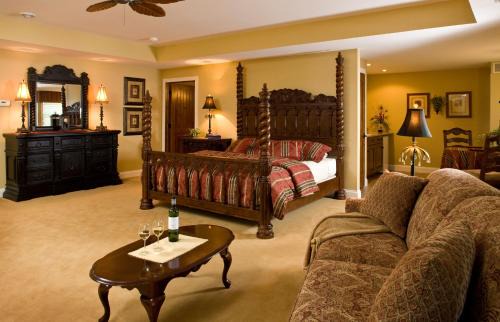 Galena Resort | Goldmoor Inn & Resort