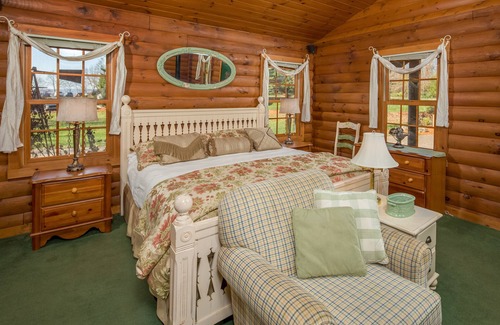 Galena Bed & Breakfast | Goldmoor Inn